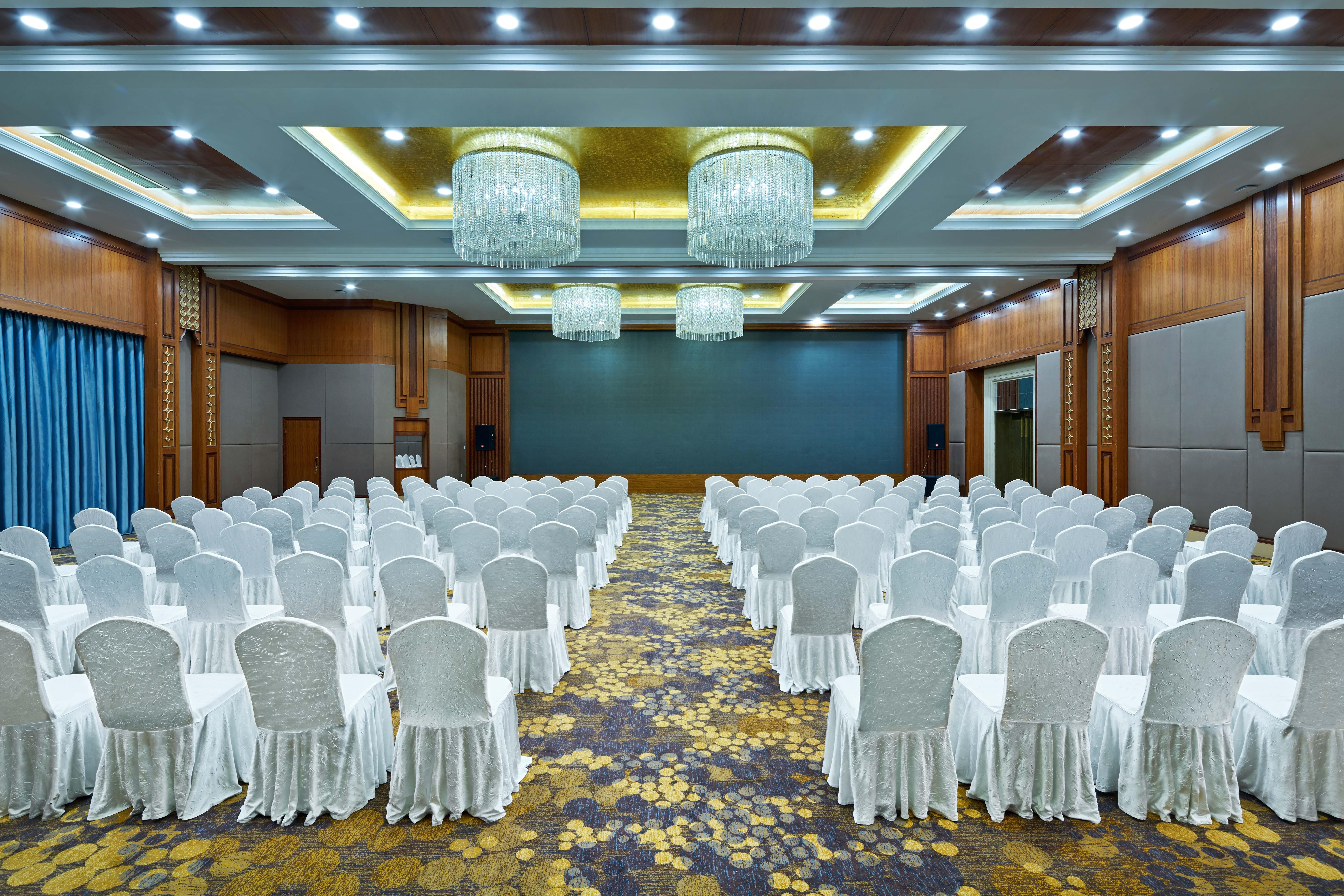 Crowne Plaza Ordos, An Ihg Hotel Extérieur photo